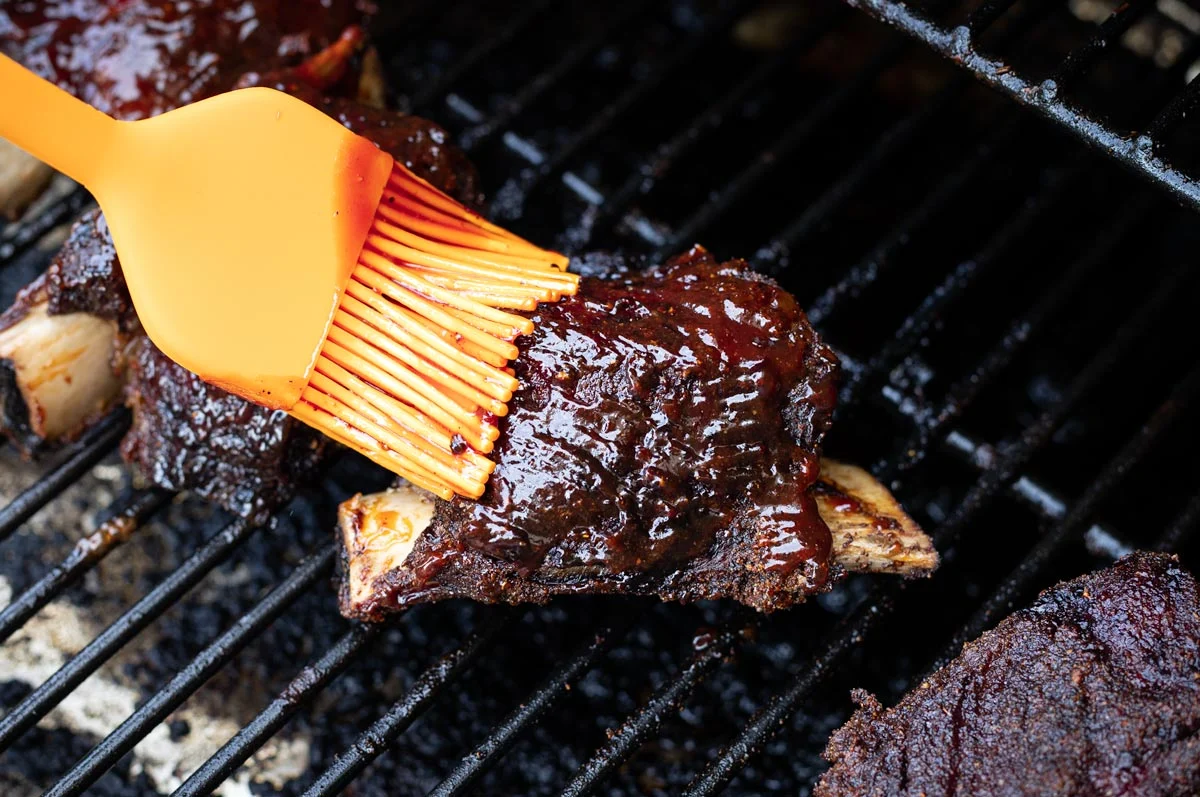 how-to-grill-short-ribs-quickly
