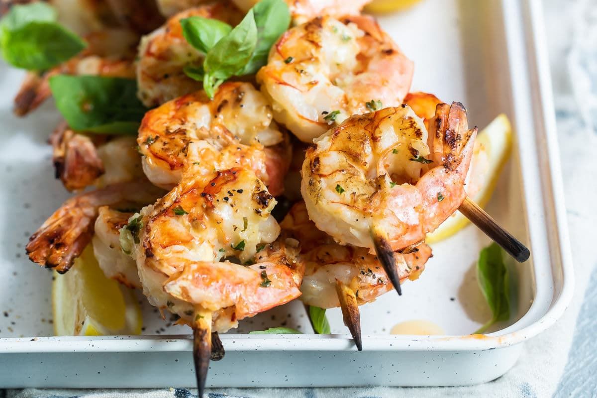 how-to-grill-shrimp-at-home
