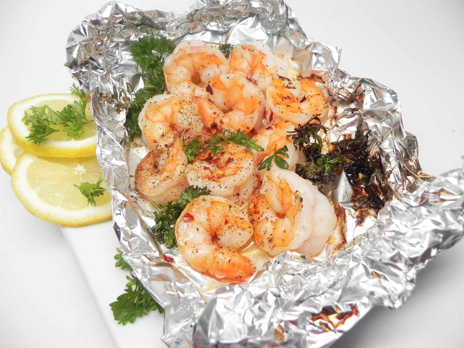 how-to-grill-shrimp-in-foil