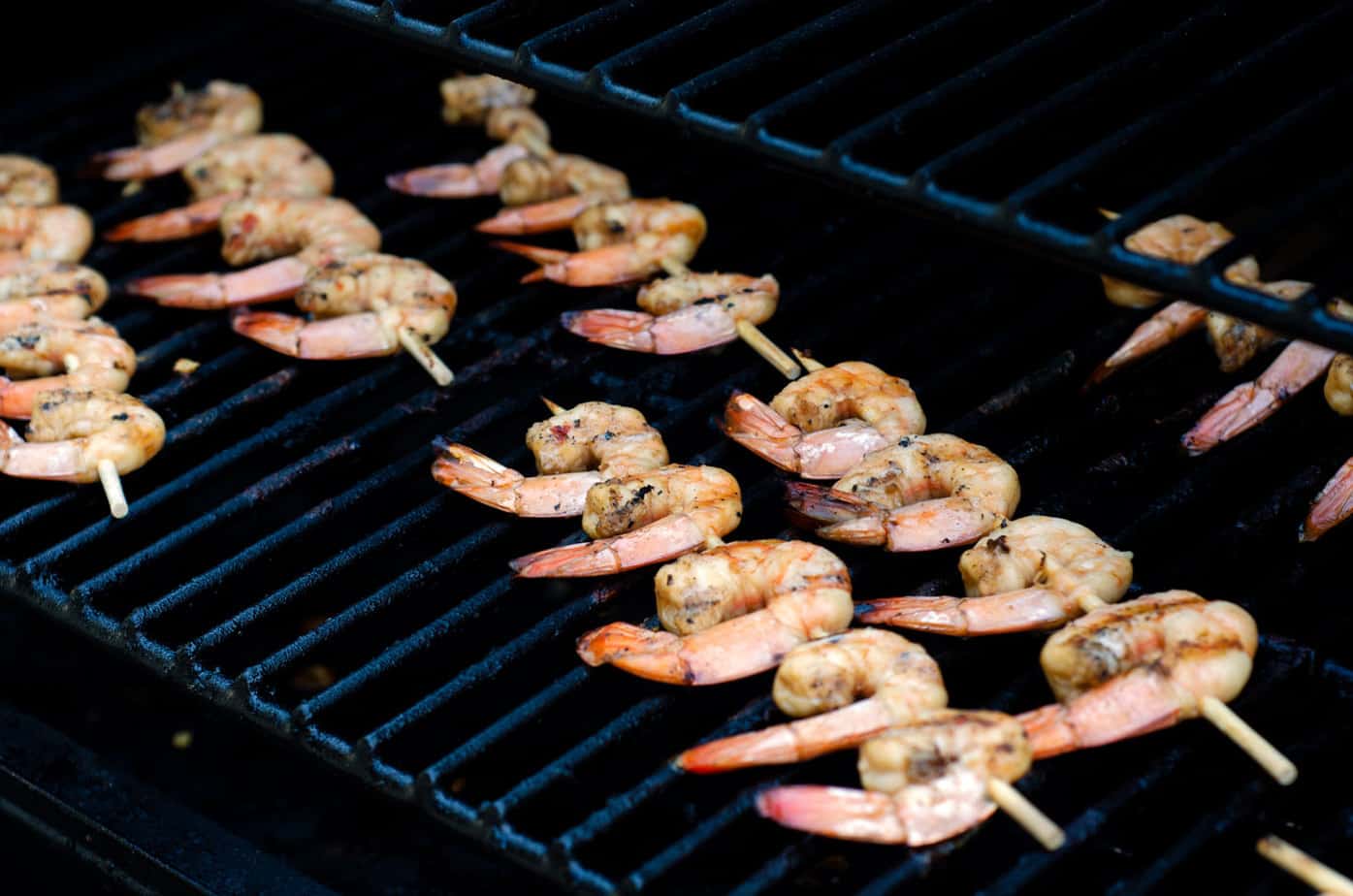 how-to-grill-shrimp-on-traeger