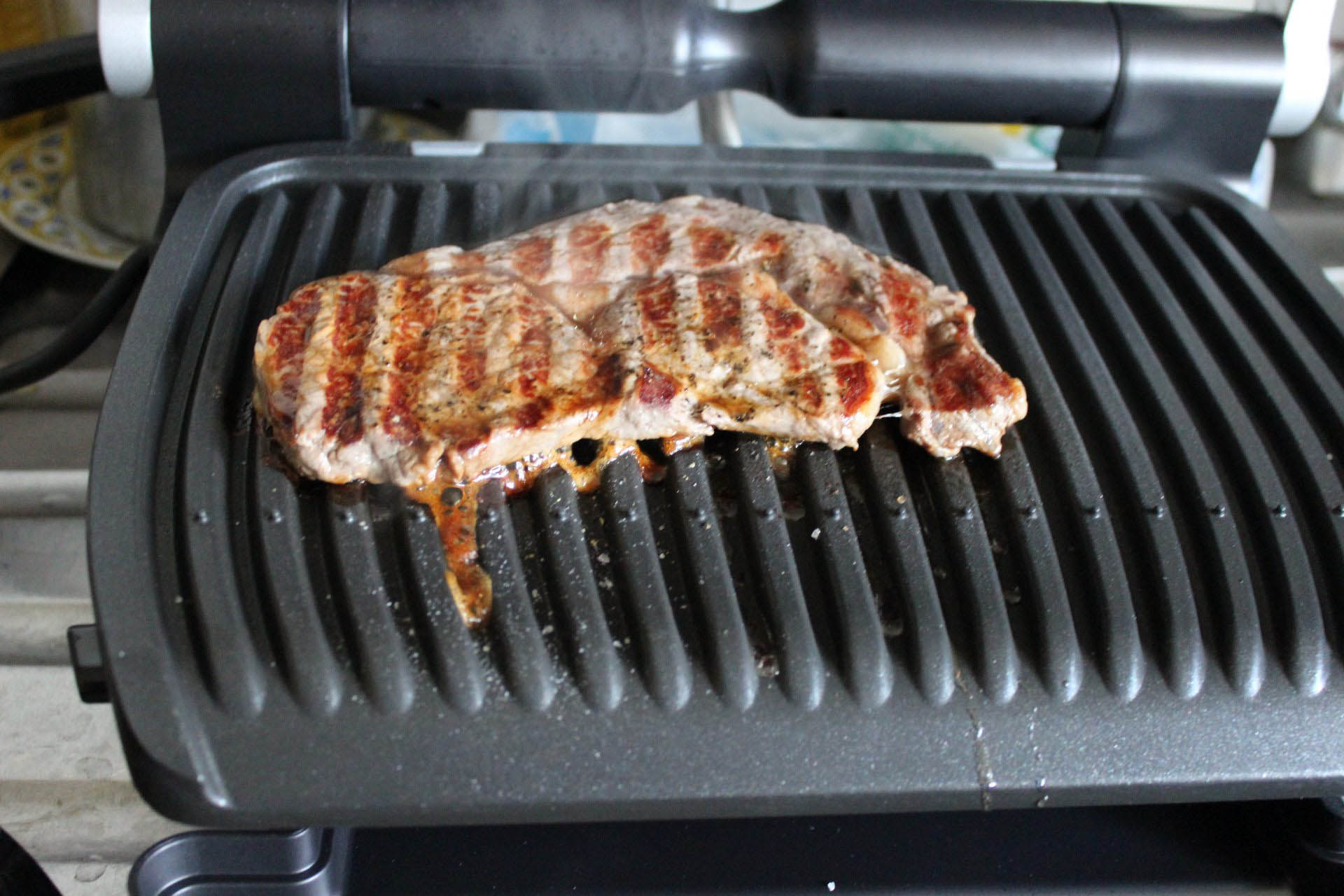 how-to-grill-steak-with-electric-grill