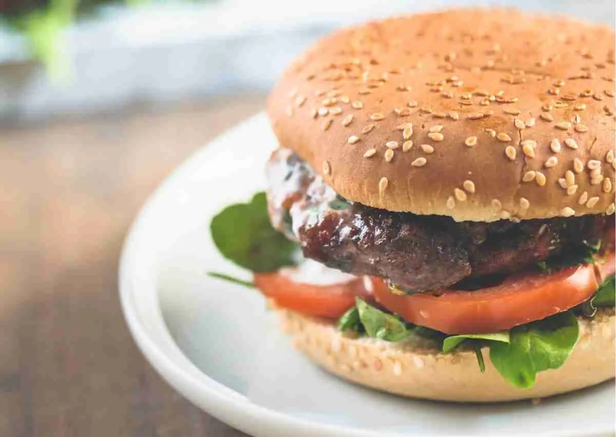 how-to-grill-the-perfect-venison-burger