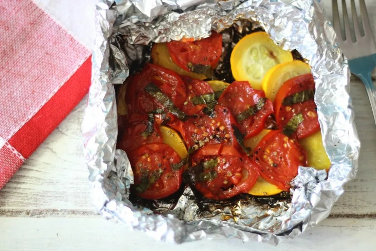 how-to-grill-tomatoes-in-foil