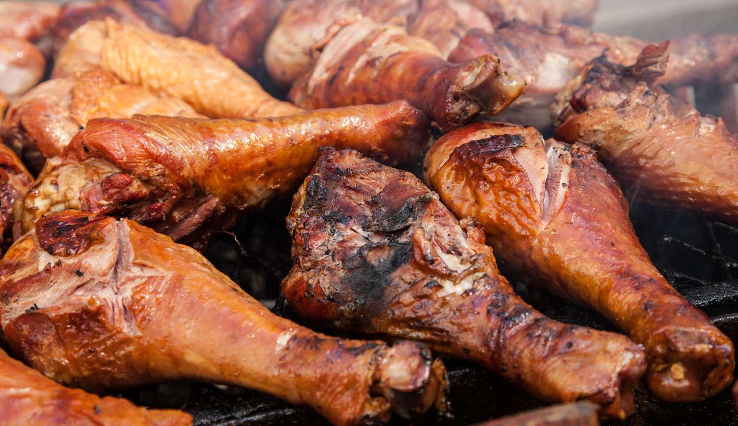 how-to-grill-turkey-drumsticks-and-thighs
