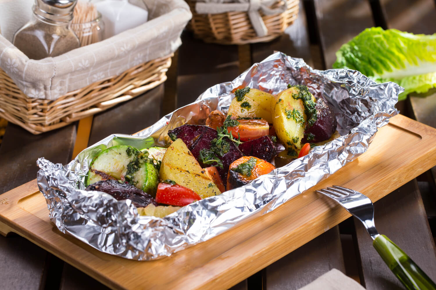 how-to-grill-vegetables-on-a-grill-with-foil