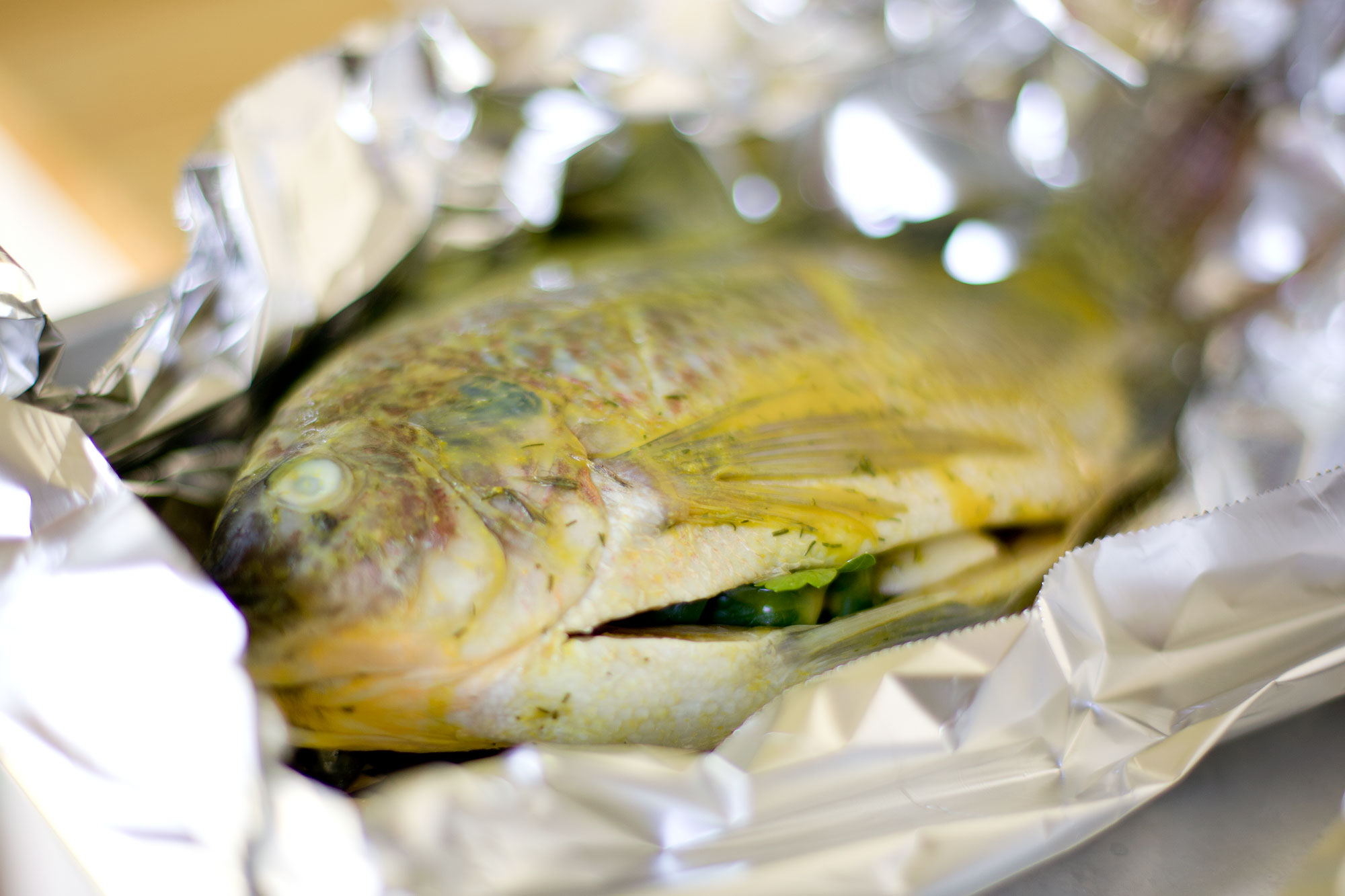 how-to-grill-whole-tilapia-in-foil