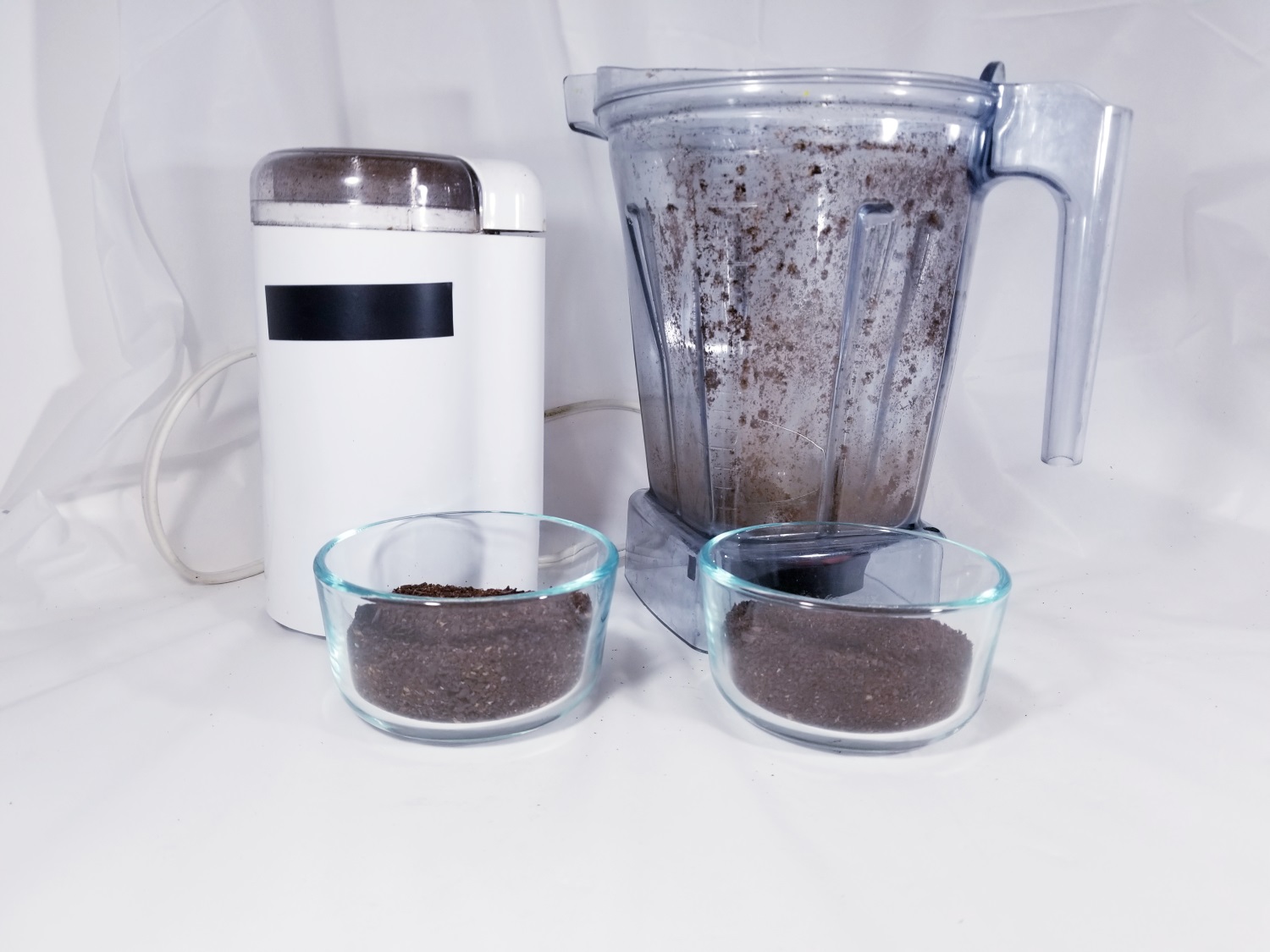 how-to-grind-a-bag-of-coffee-with-a-blender