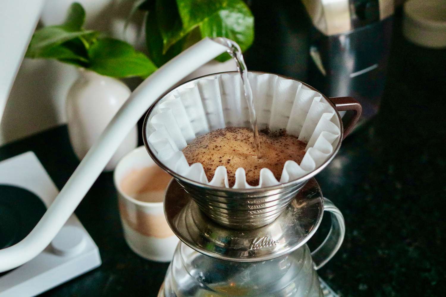how-to-grind-coffee-for-pour-over-coffee-maker