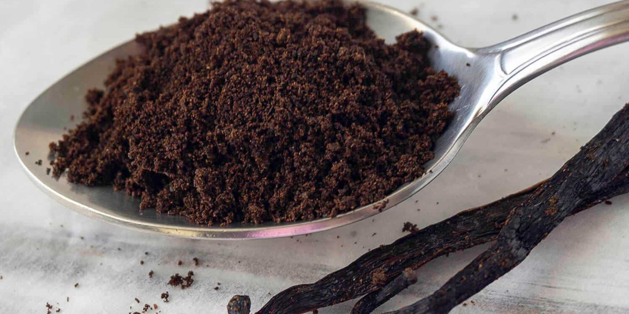 how-to-grind-vanilla-beans