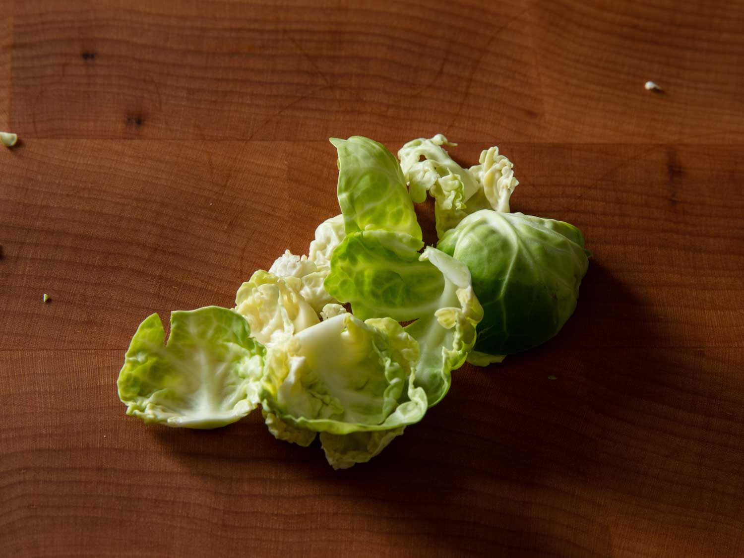 how-to-hull-a-brussel-sprout