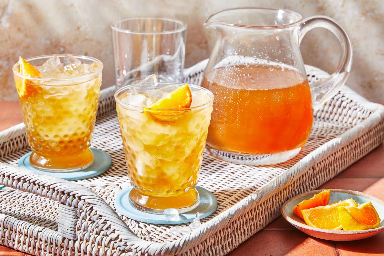 how-to-infuse-fresh-fruit-in-iced-tea