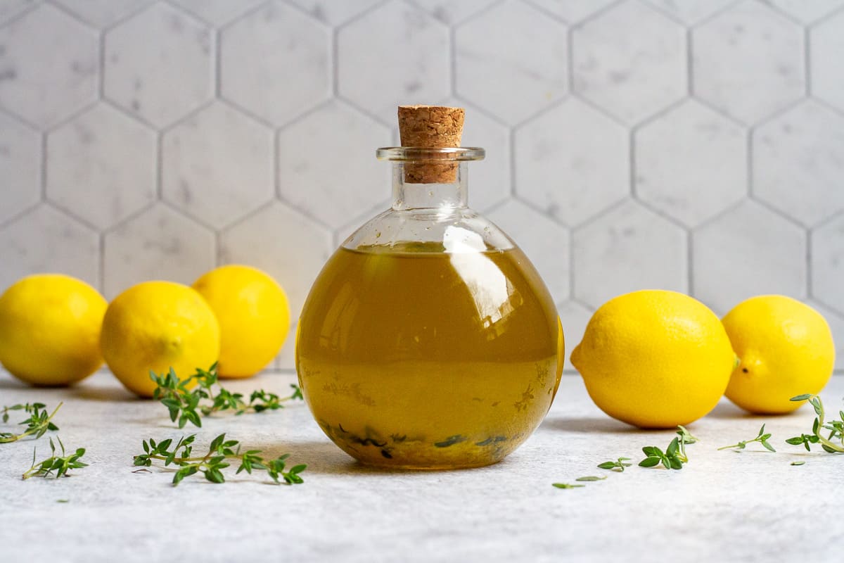how-to-infuse-olive-oil-with-lemon