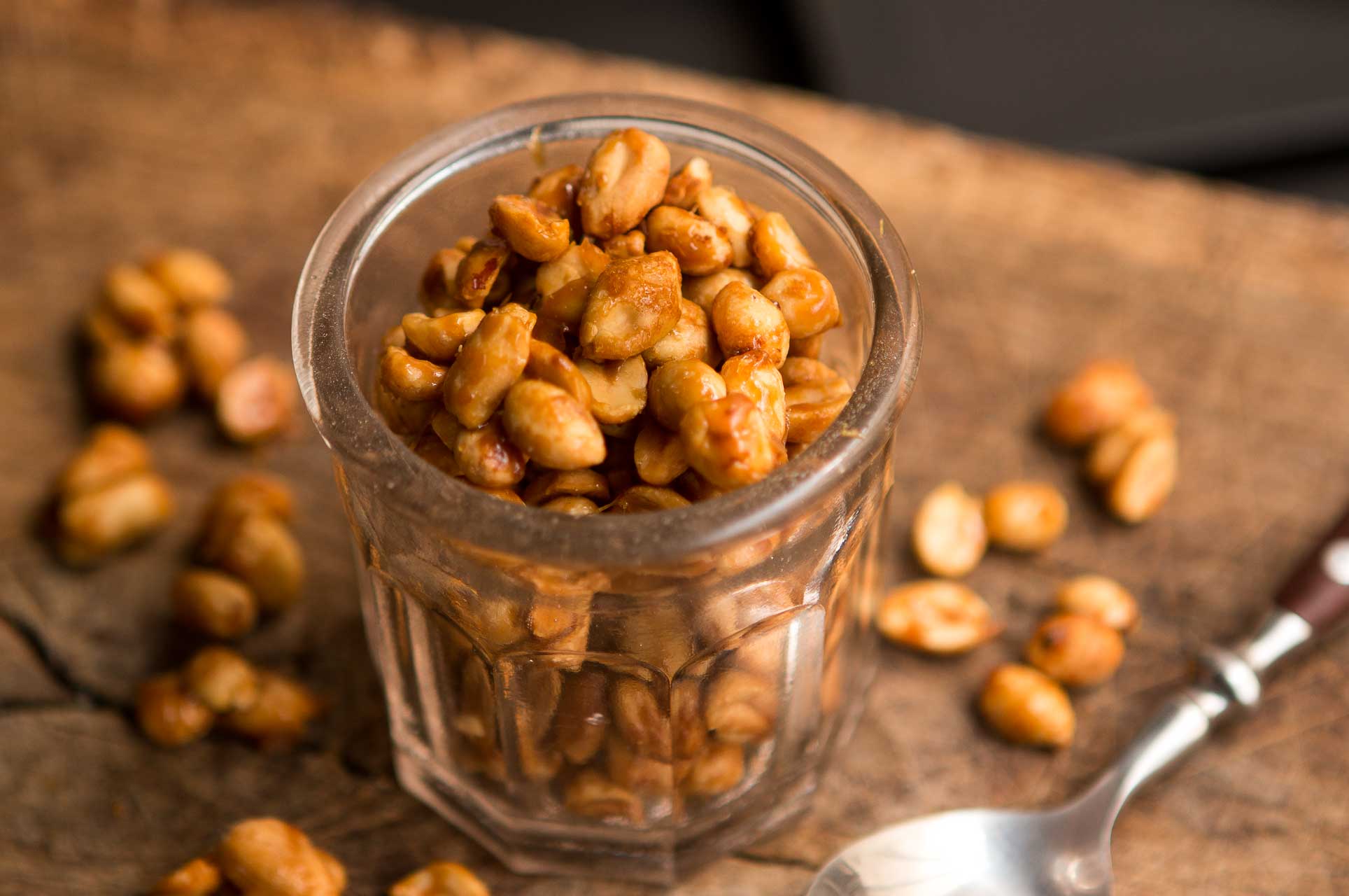 how-to-infuse-raw-peanut-with-salt-and-roast-them