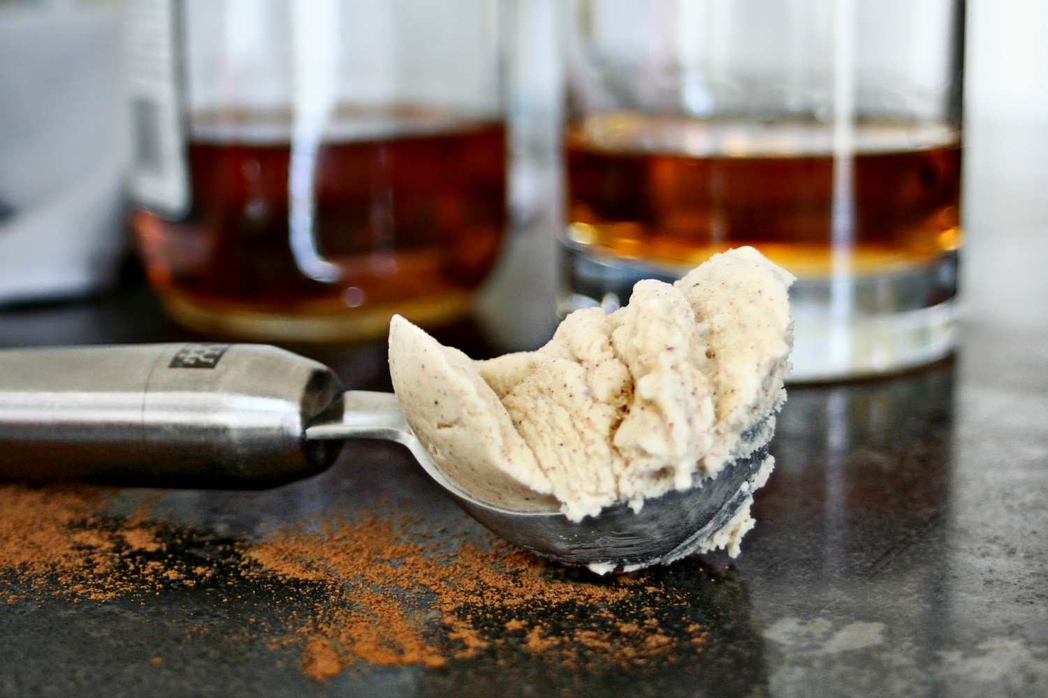 how-to-infuse-whiskey-into-ice-cream