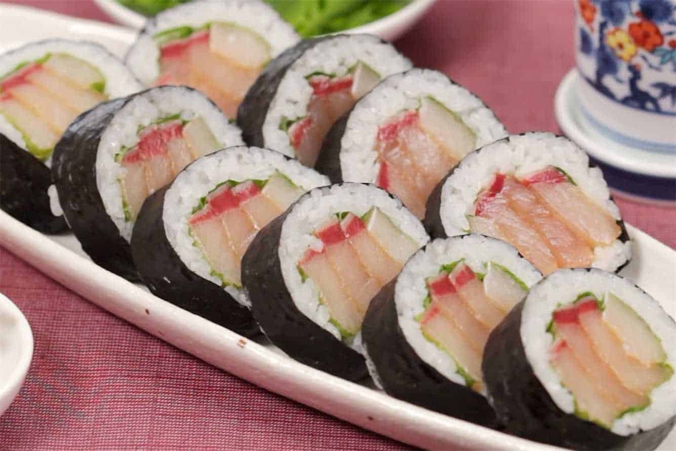 how-to-make-sushi-roles