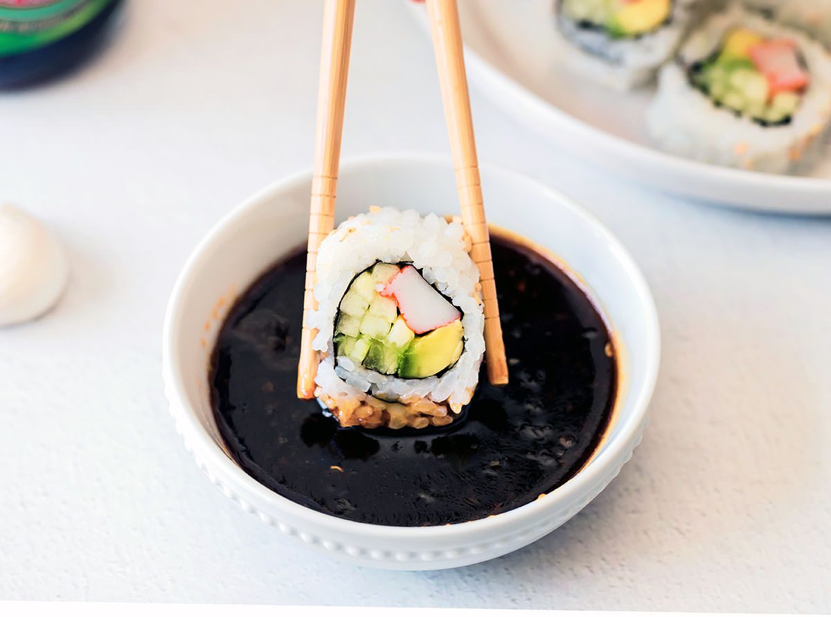 how-to-make-sushi-soy-sauce