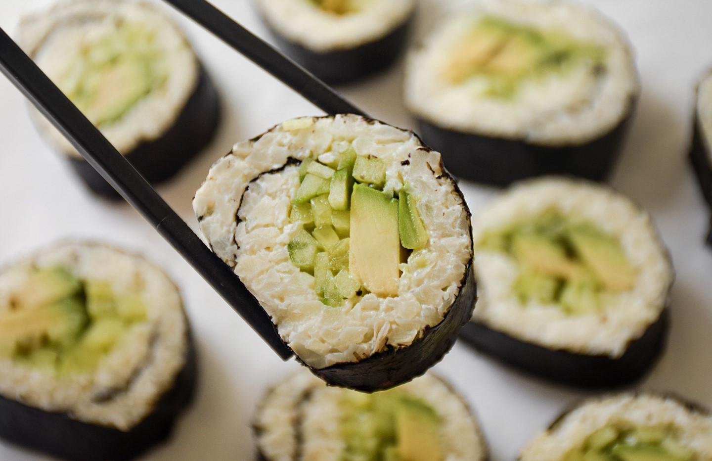 how-to-make-sushi-with-cauliflower-rice