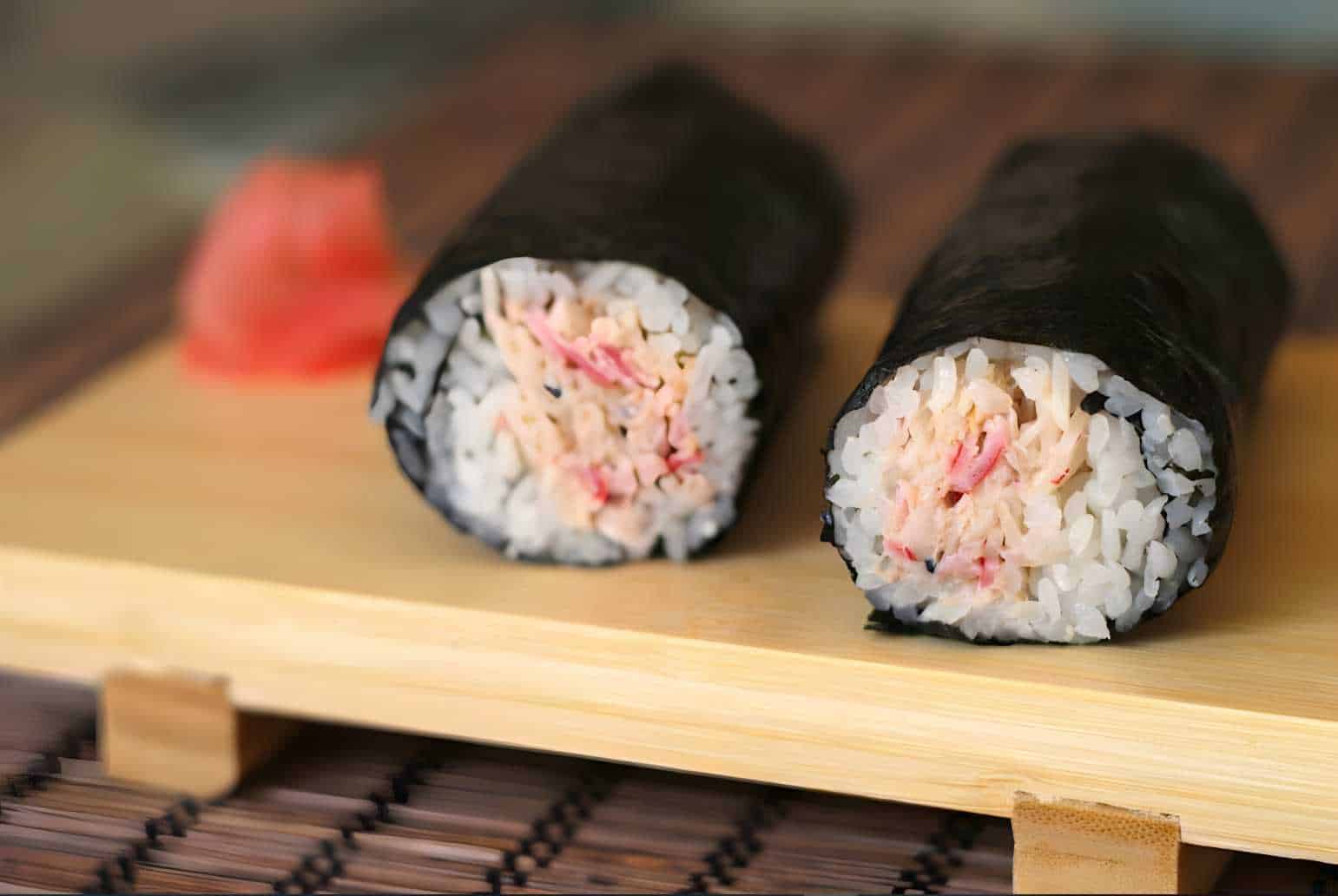 how-to-make-sushi-with-crab