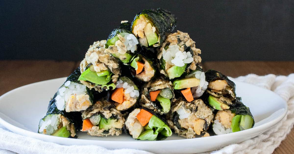 how-to-make-sushi-without-making-the-seaweed-nori-moist-soft-soggy
