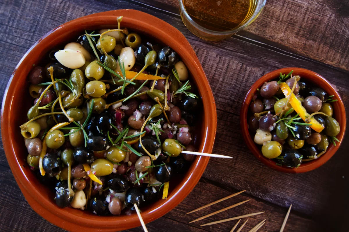 how-to-marinate-black-olives-from-tree
