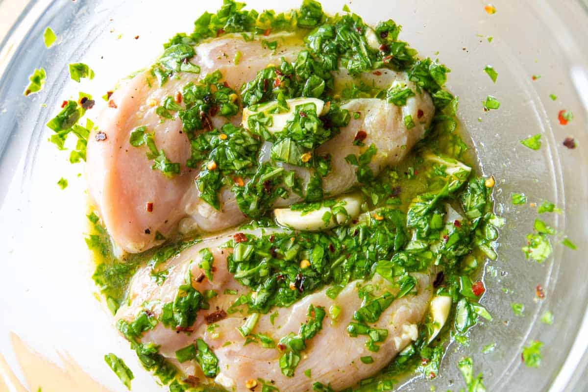 how-to-marinate-chicen-with-basil