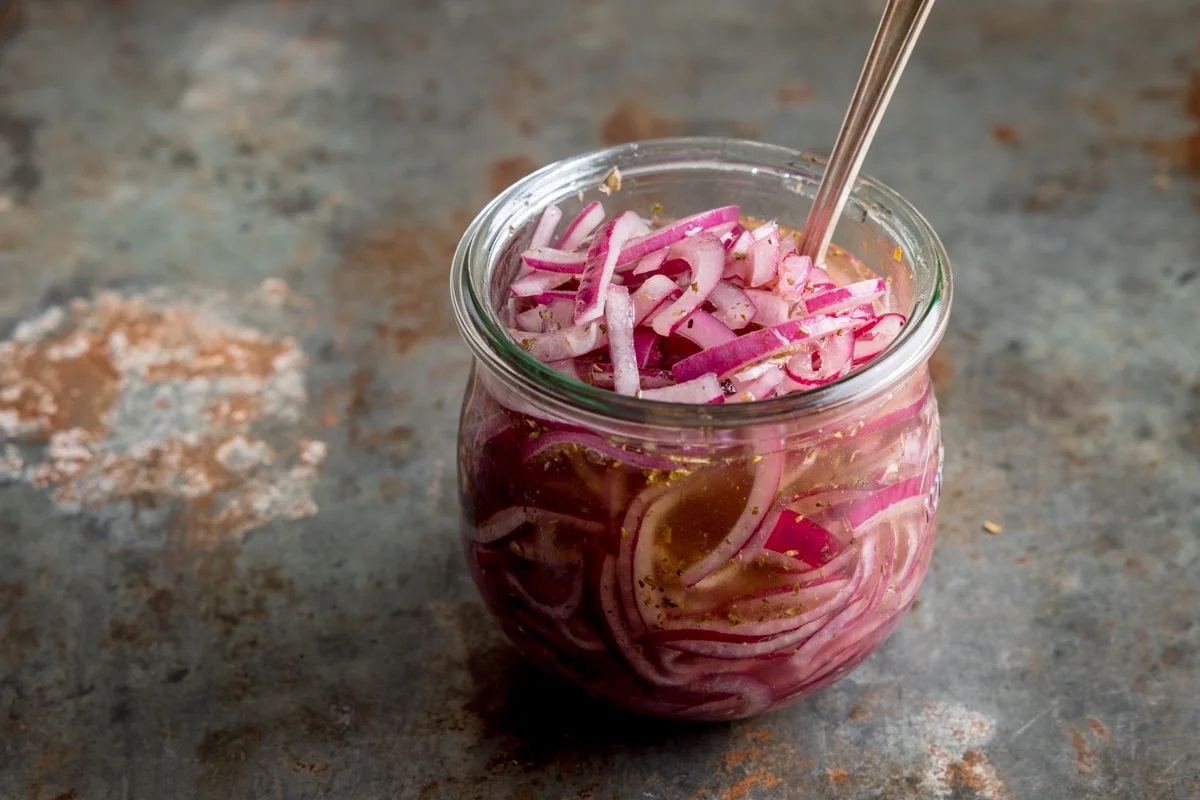 how-to-marinate-onion
