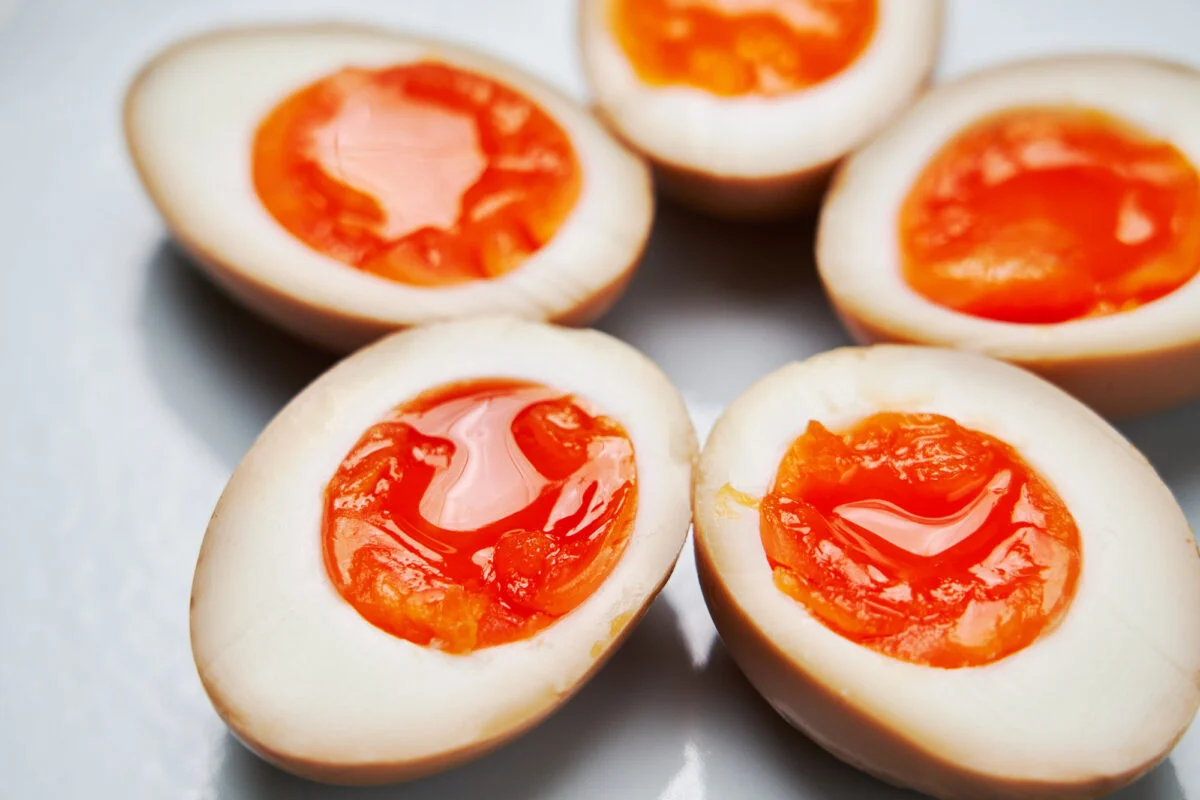 how-to-marinate-ramen-eggs