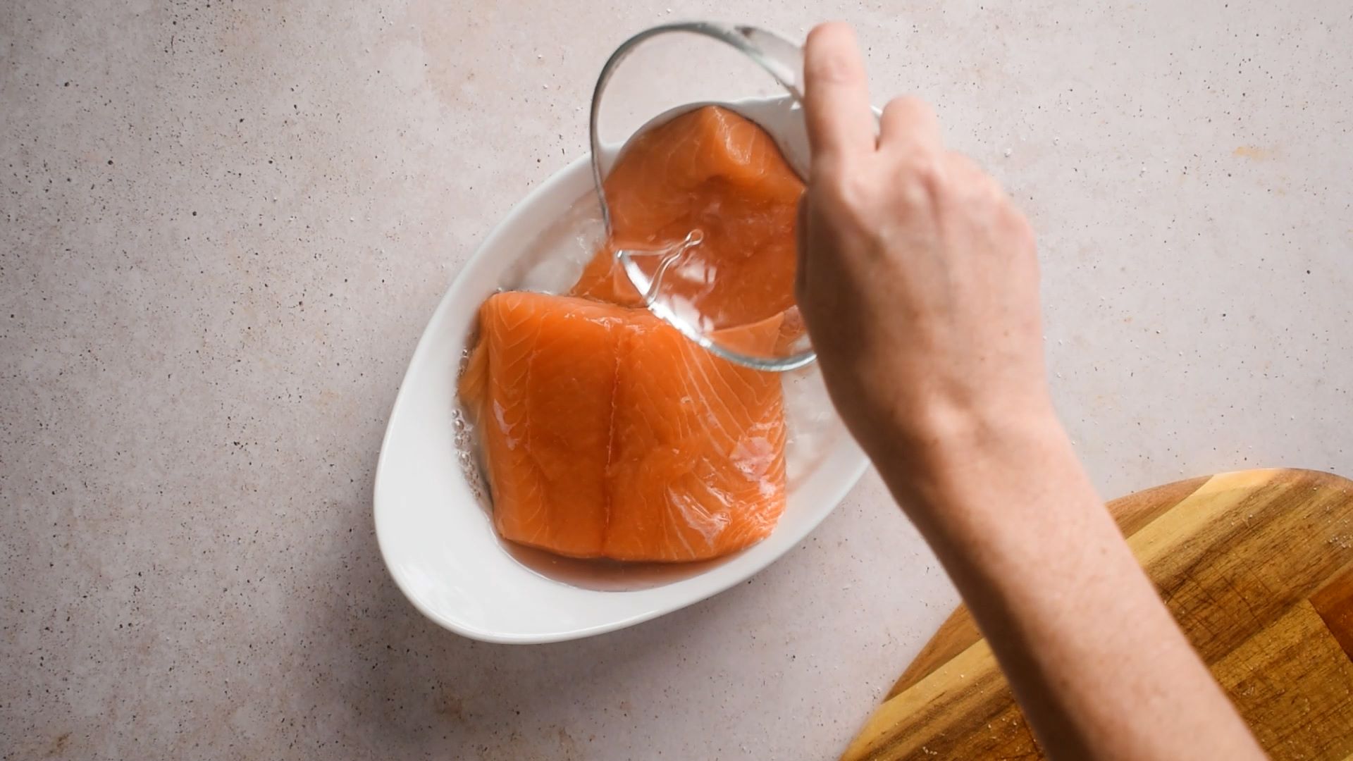 how-to-marinate-salmon-with-sake