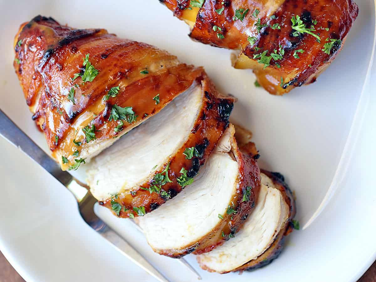 how-to-pan-fry-a-bacon-wrapped-chicken-fillet