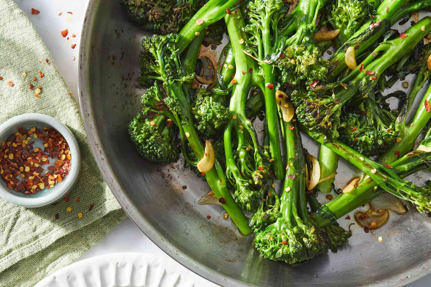 how-to-pan-fry-broccolini
