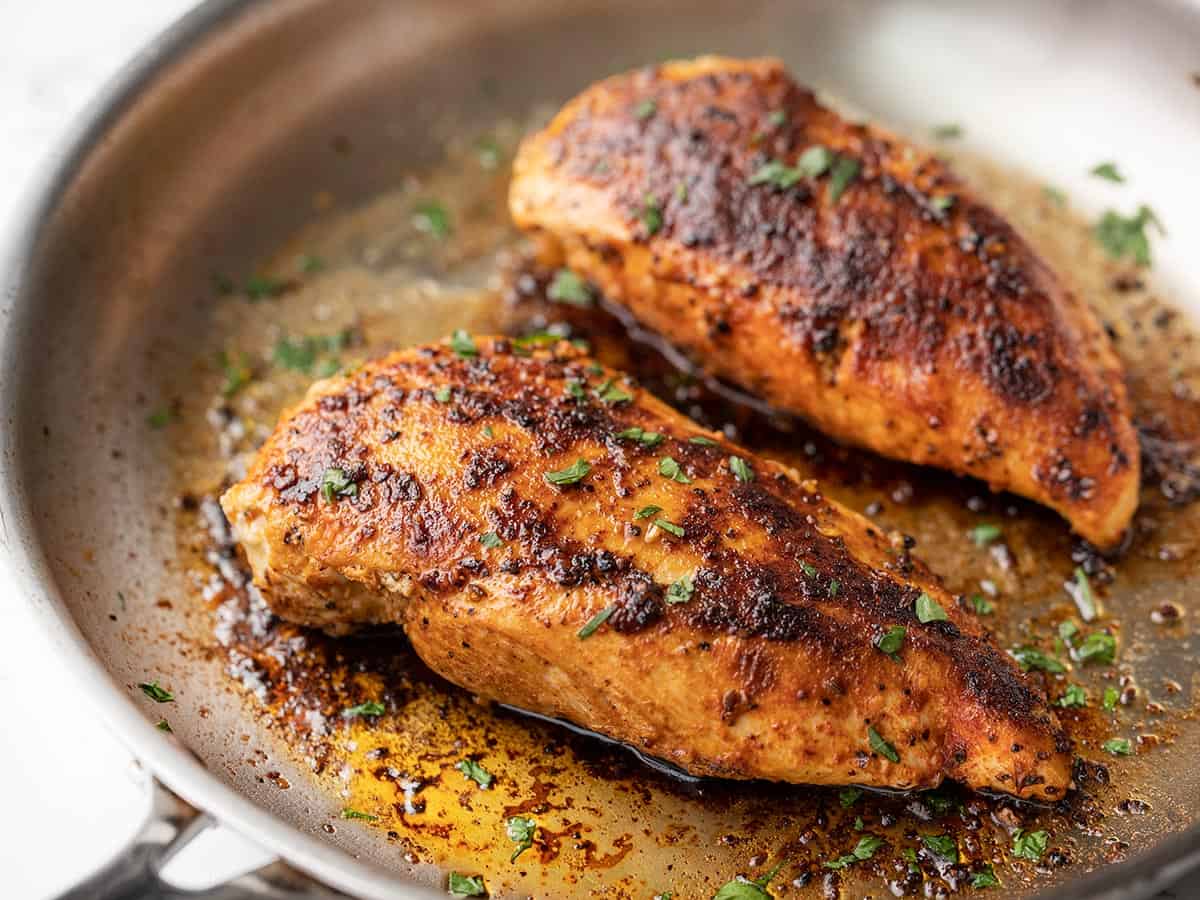 how-to-pan-fry-chicken-breast-without-them-drying-out