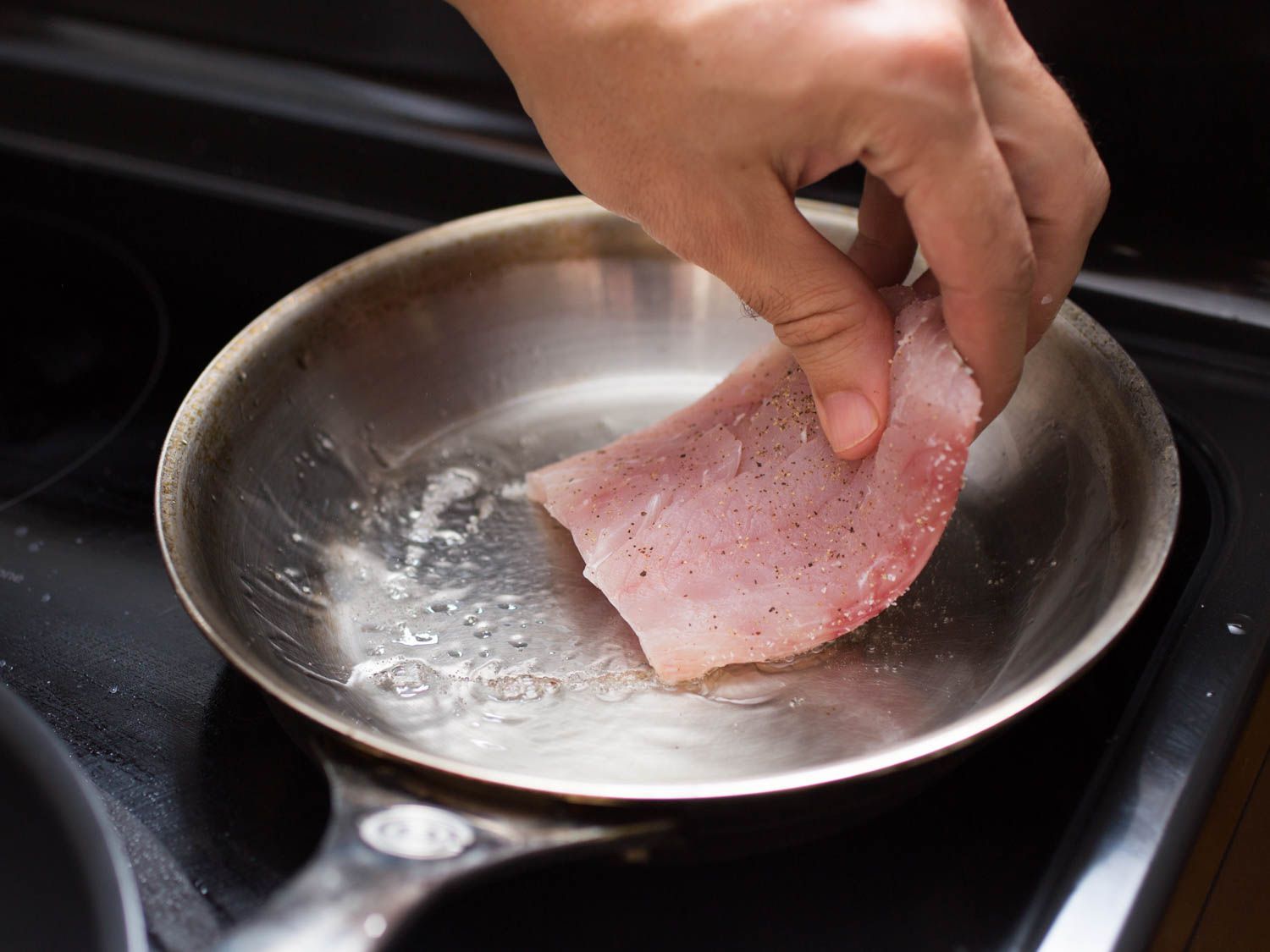 how-to-pan-fry-fish-without-sticking