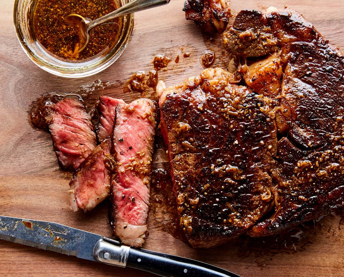 how-to-pan-fry-marinated-steak