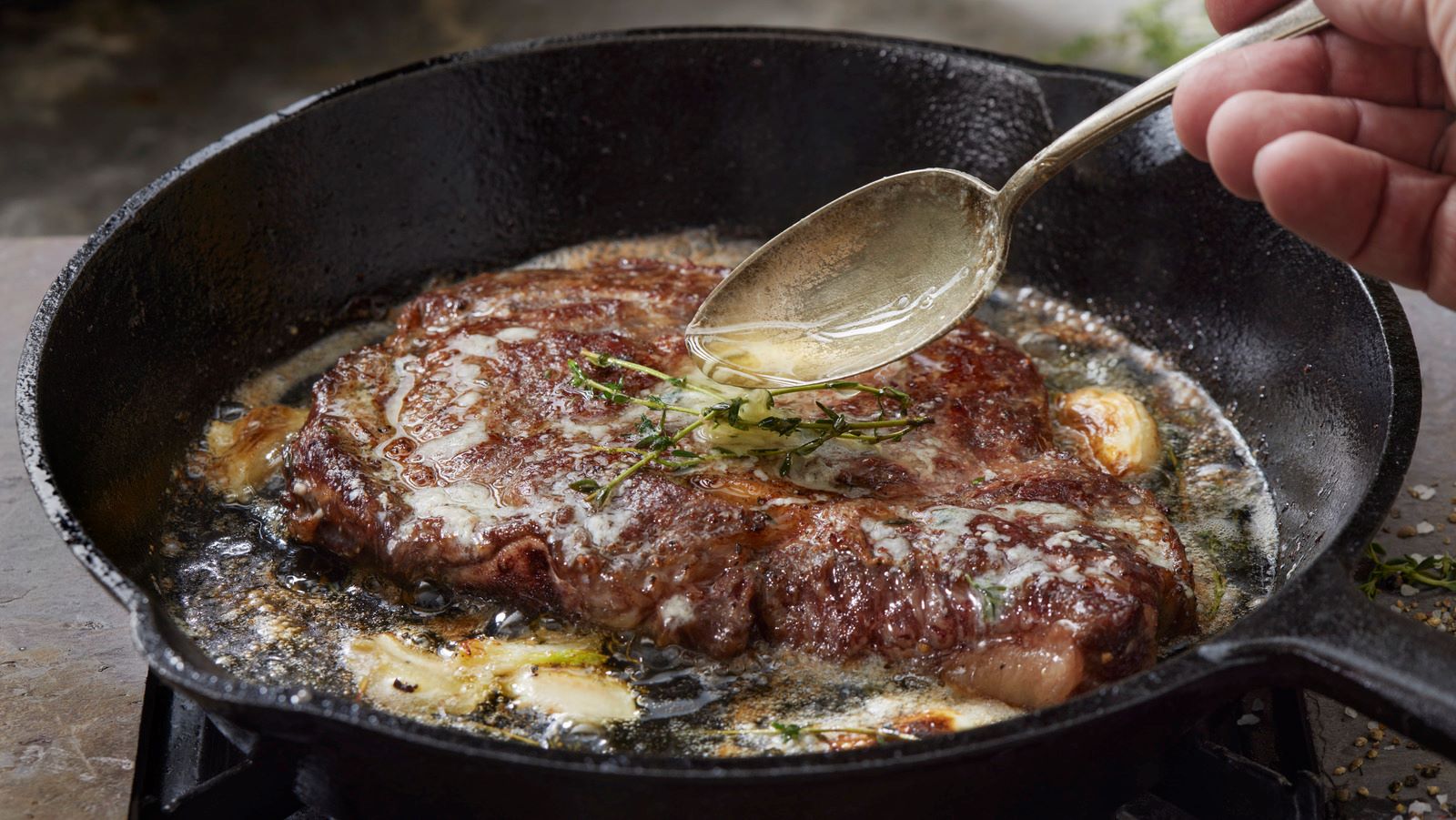 how-to-pan-fry-steak-with-butter