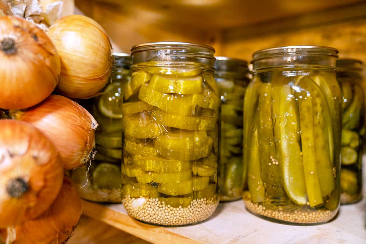 how-to-pickle-cucumbers-canning