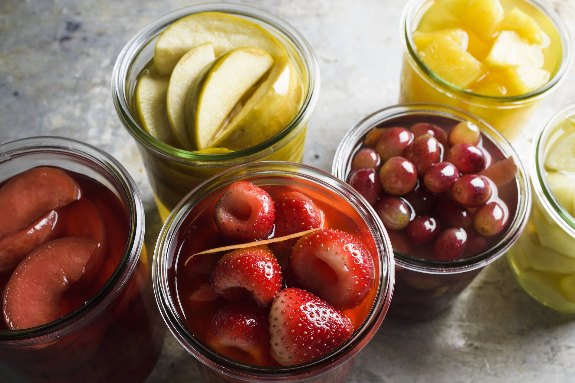 how-to-pickle-fruit-in-honey