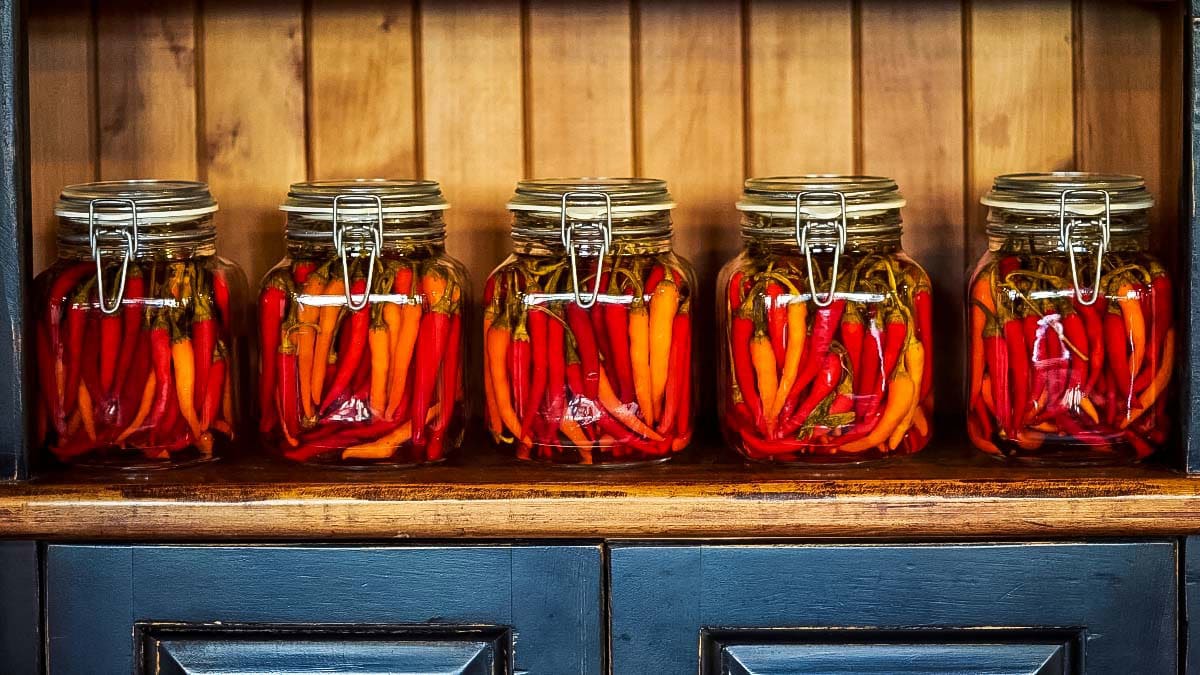 how-to-pickle-hot-peppers-without-vinegar
