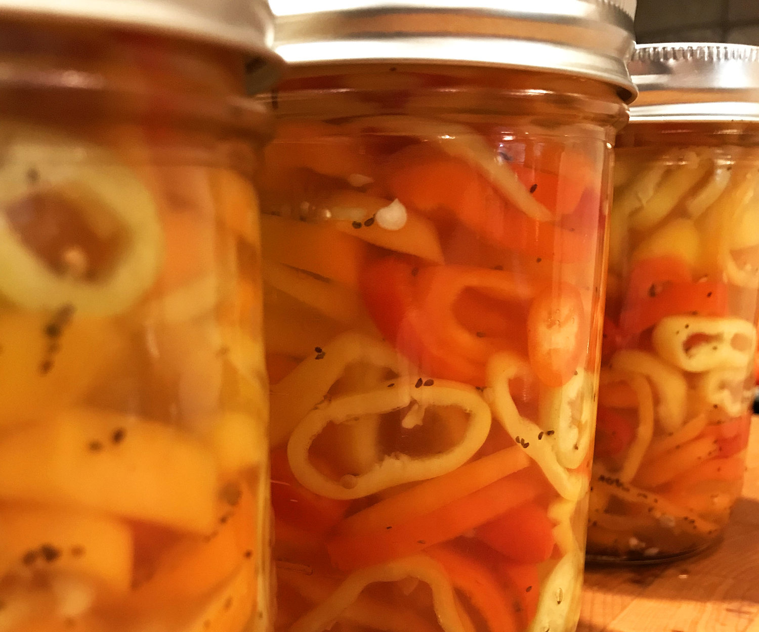 how-to-pickle-hungarian-hot-peppers