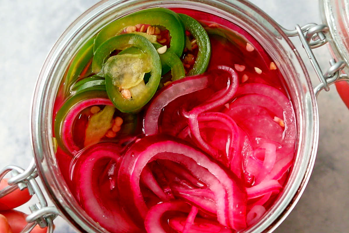 how-to-pickle-jalapenos-and-onions