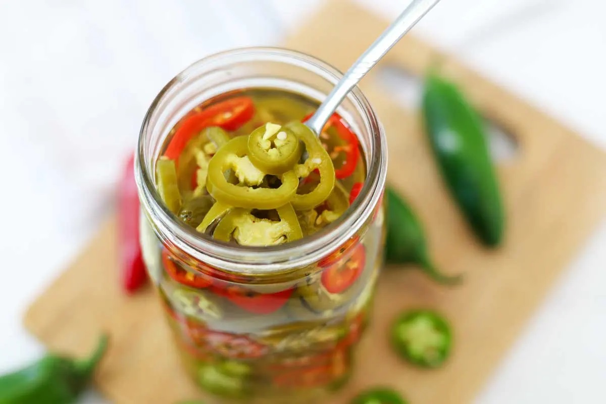how-to-pickle-jalapenos-without-sugar