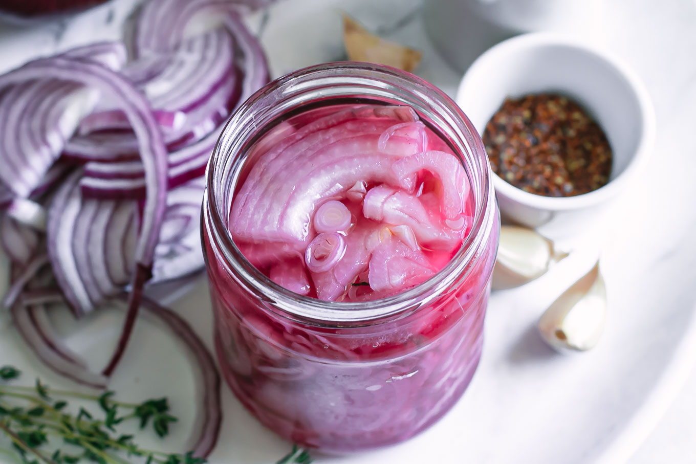 how-to-pickle-red-onions-no-sugar