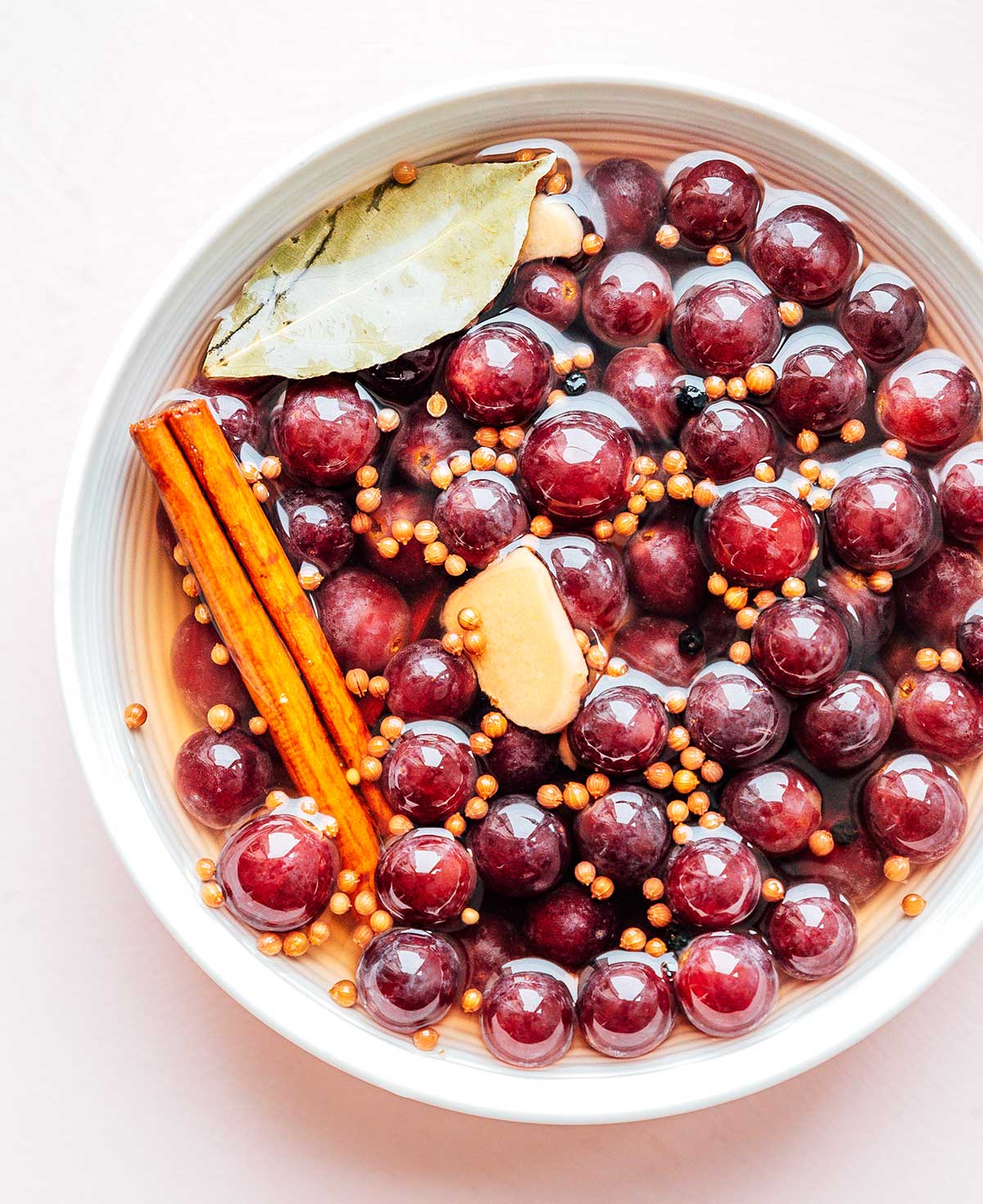 how-to-pickle-red-seedless-grapes