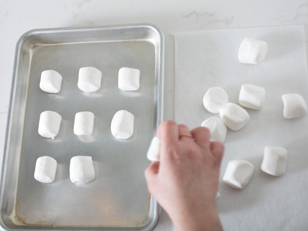 how-to-roast-a-marshmallow-inside