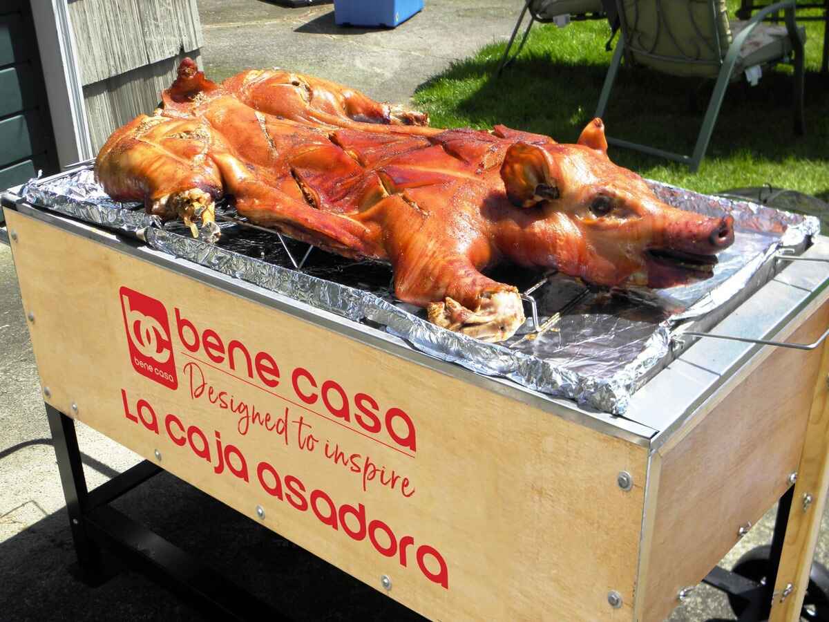 how-to-roast-a-pig-in-a-caja-china