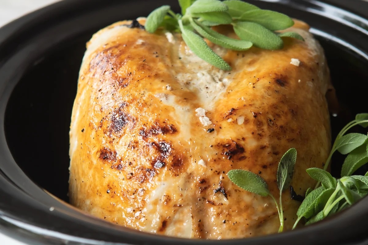 how-to-roast-a-turkey-breast-in-crock-pot