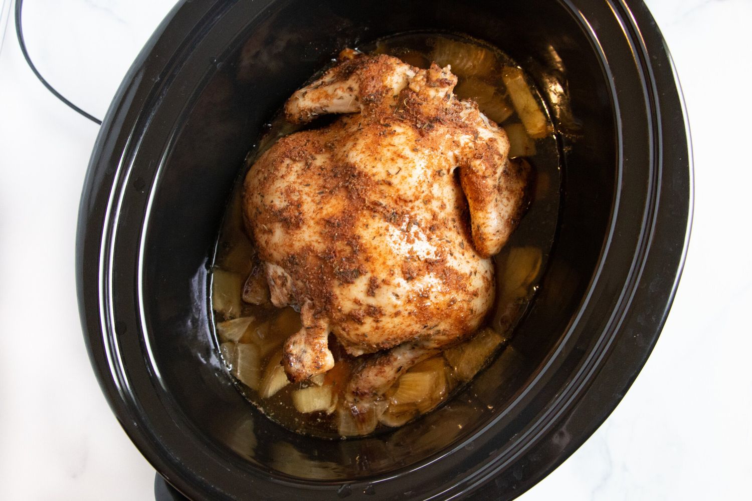how-to-roast-a-whole-chicken-all-day-in-crockpot