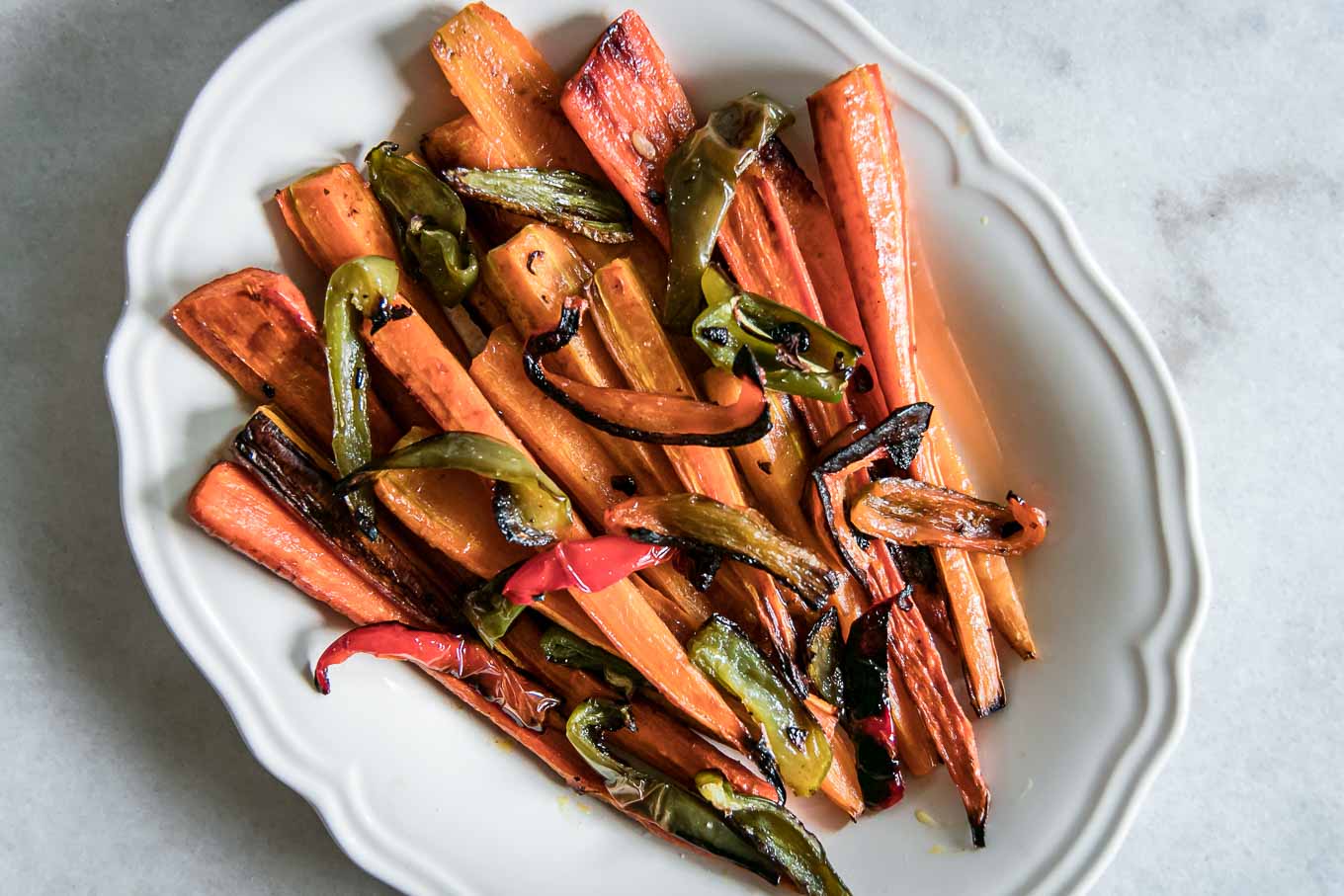 how-to-roast-carrots-and-bell-peppers