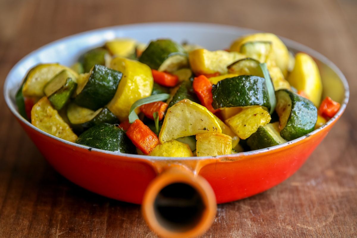 how-to-roast-carrots-squash-and-zucchini