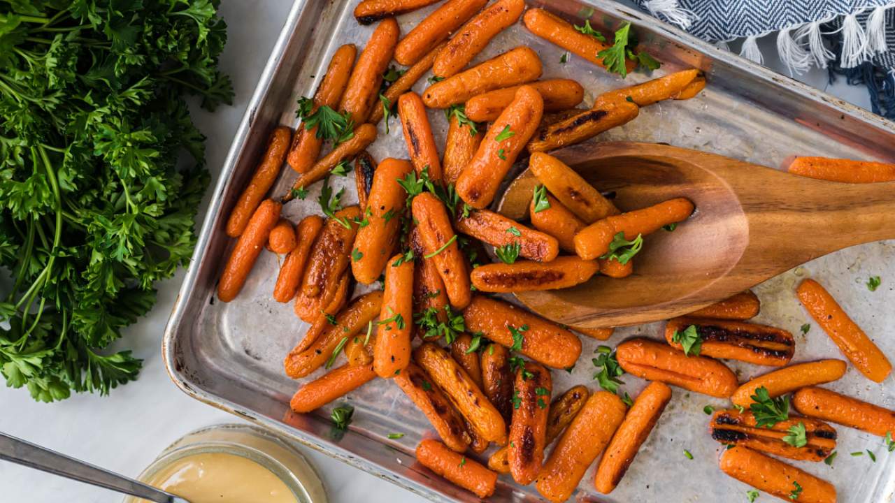 how-to-roast-fresh-baby-carrots