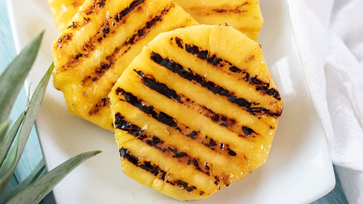 how-to-roast-fresh-pineapple